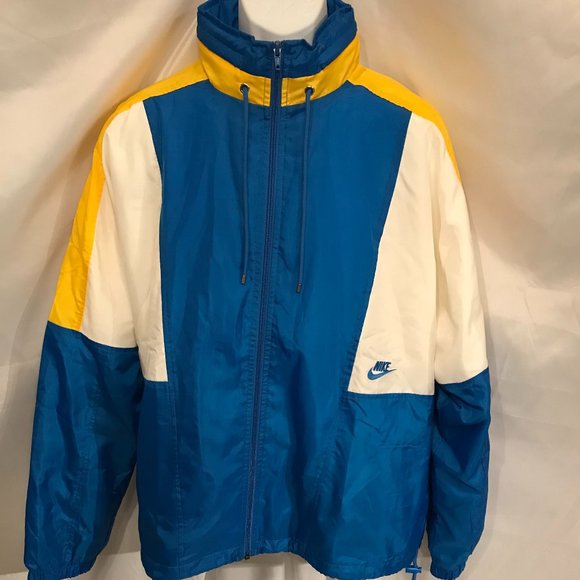 Nike Sportswear Woven Jacket Size L (Signal Blue)